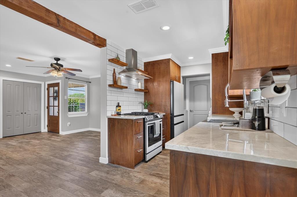 714 Hill City Drive, Duncanville, TX 75116