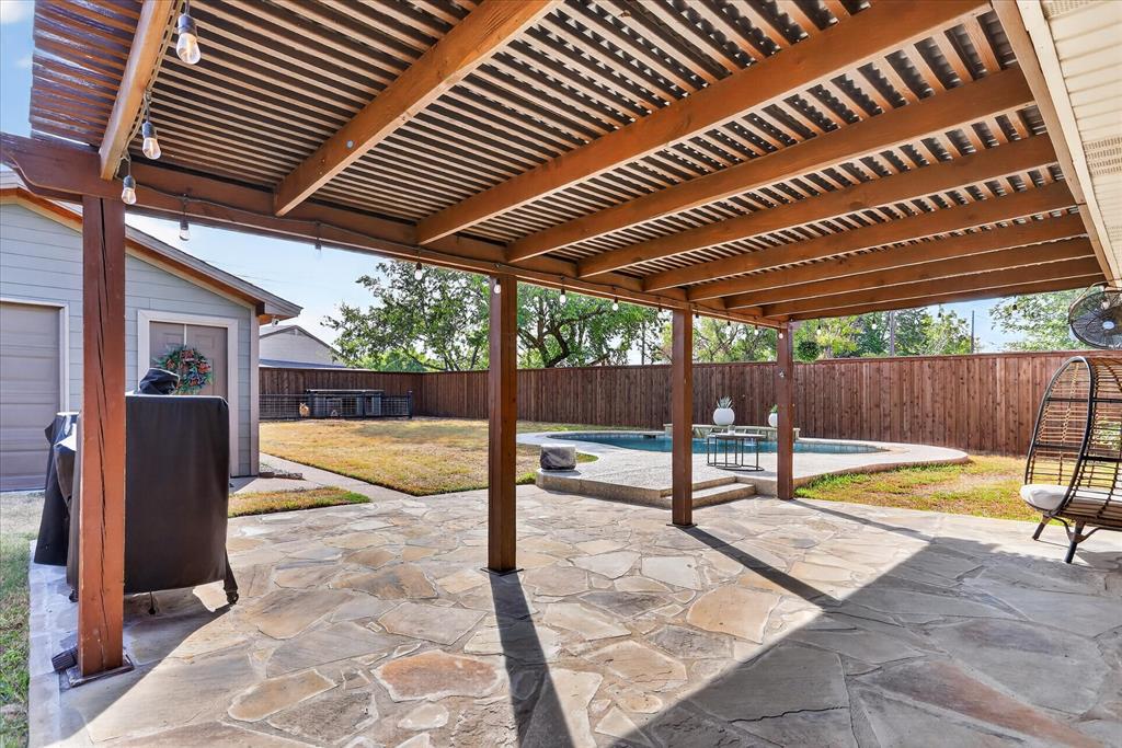 714 Hill City Drive, Duncanville, TX 75116