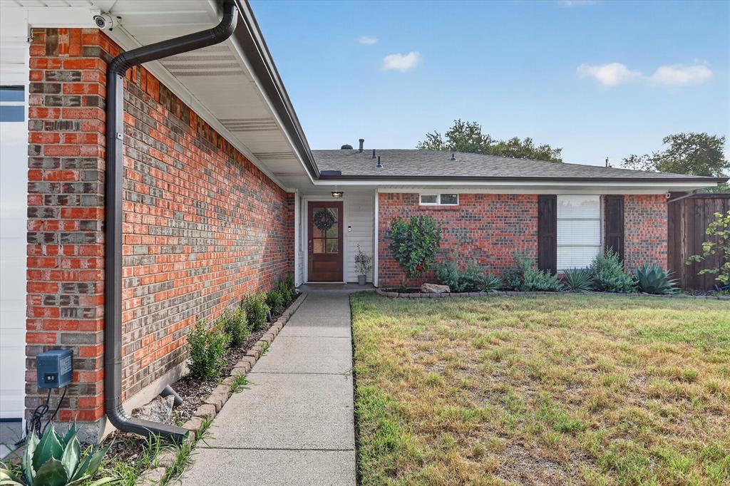 714 Hill City Drive, Duncanville, TX 75116