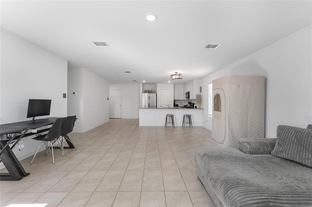 1527 Trick Riding Way, Crandall, TX 75114
