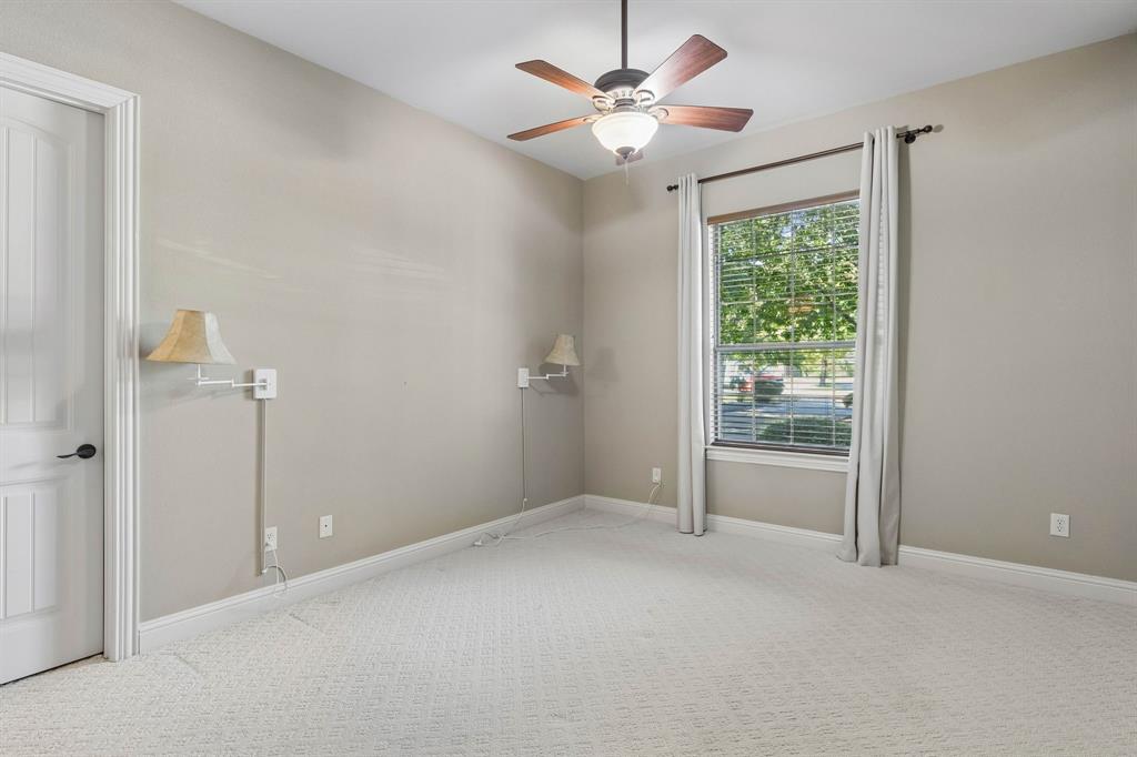 Bedroom with en suite bathroom