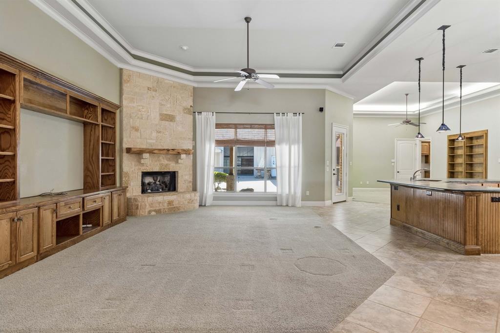 186 Moonlight Drive, Murphy, TX 75094