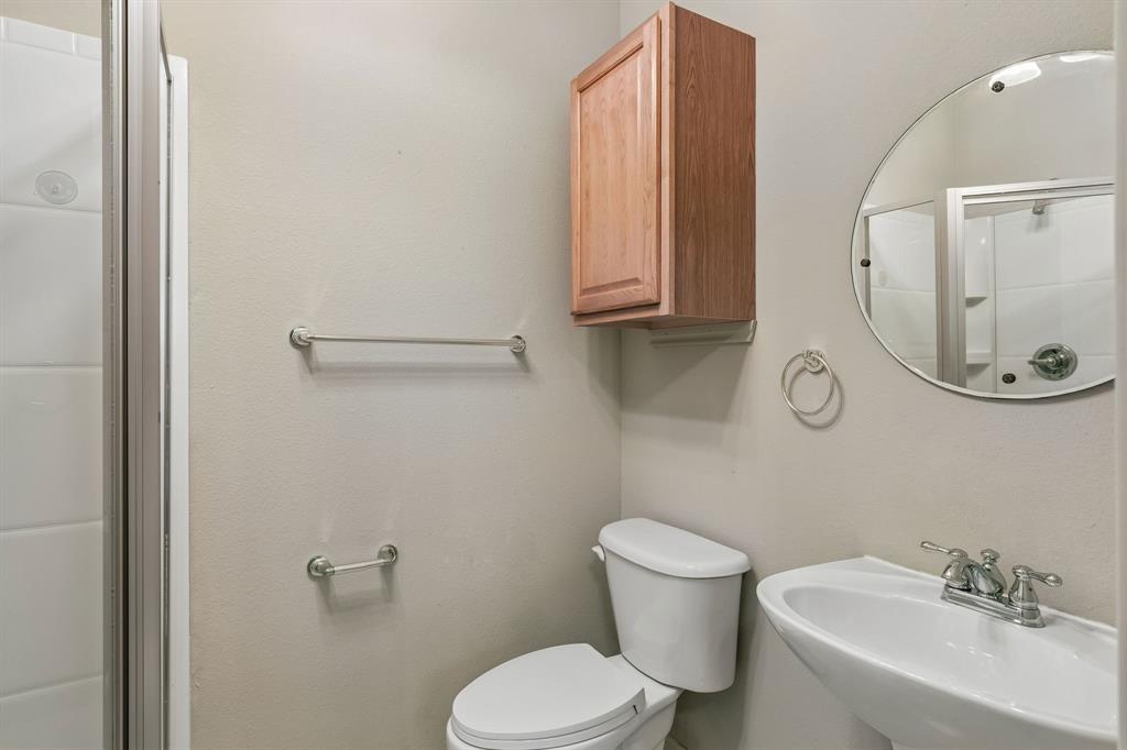 186 Moonlight Drive, Murphy, TX 75094