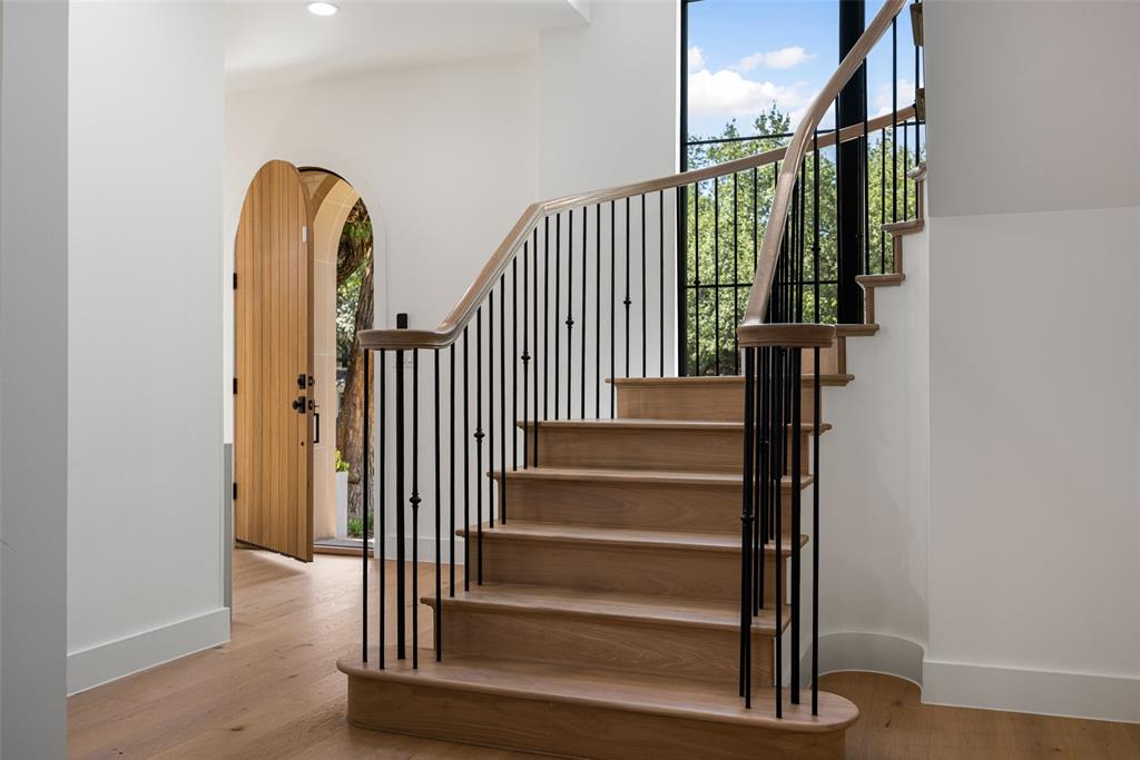 6453 Bob O Link Drive, Dallas, TX 75214