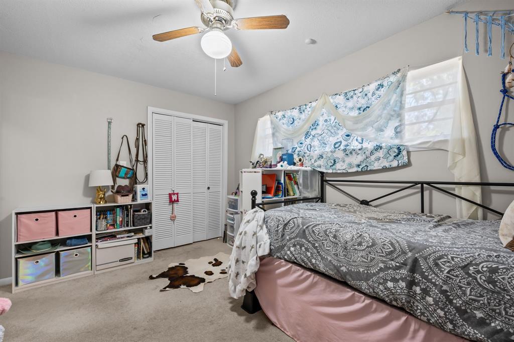 604 Crestview Drive, Granbury, TX 76048
