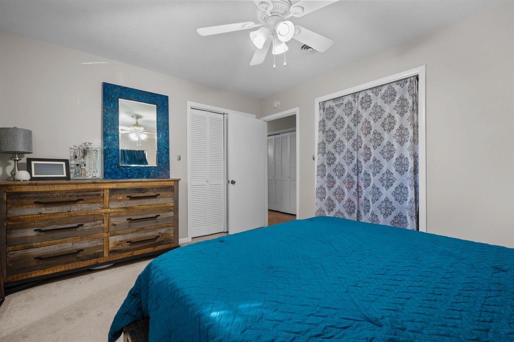 604 Crestview Drive, Granbury, TX 76048