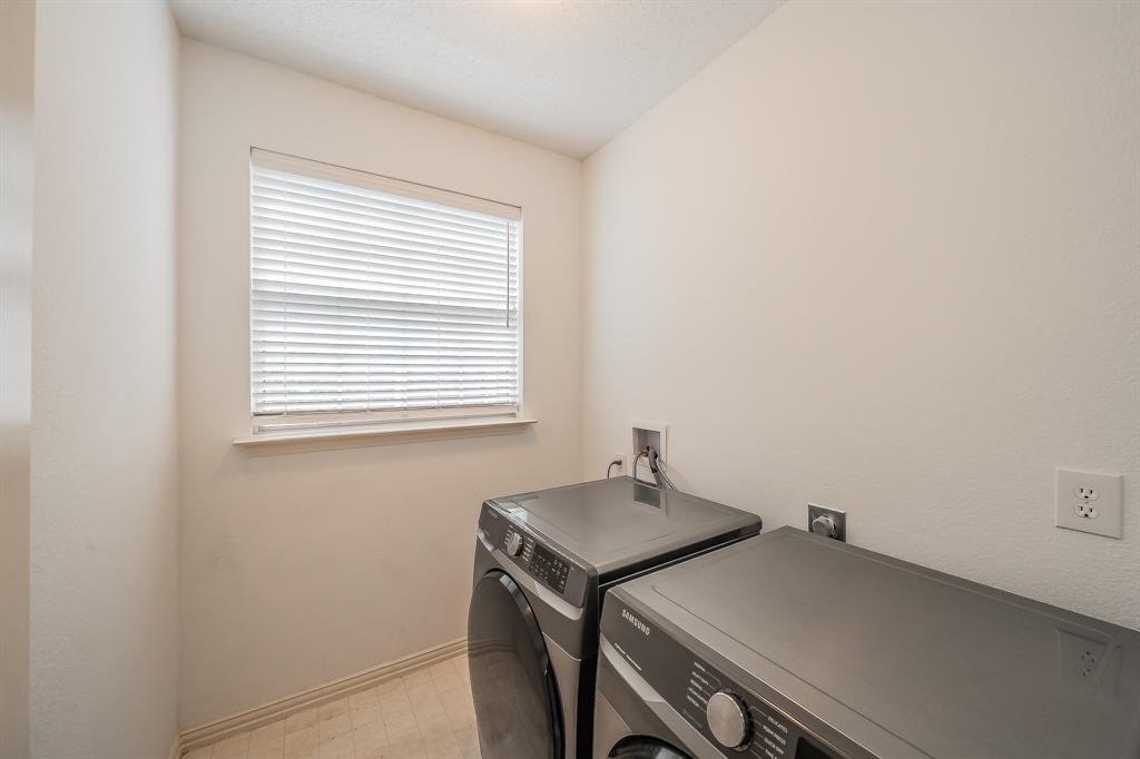 10503 Waters Drive, Irving, TX 75063