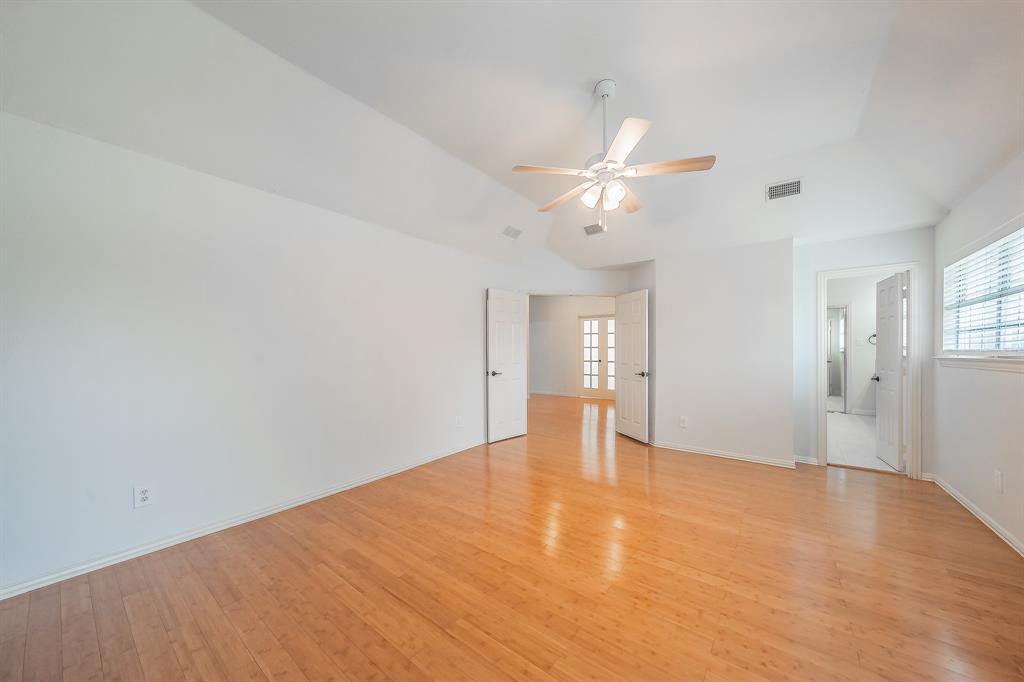 10503 Waters Drive, Irving, TX 75063