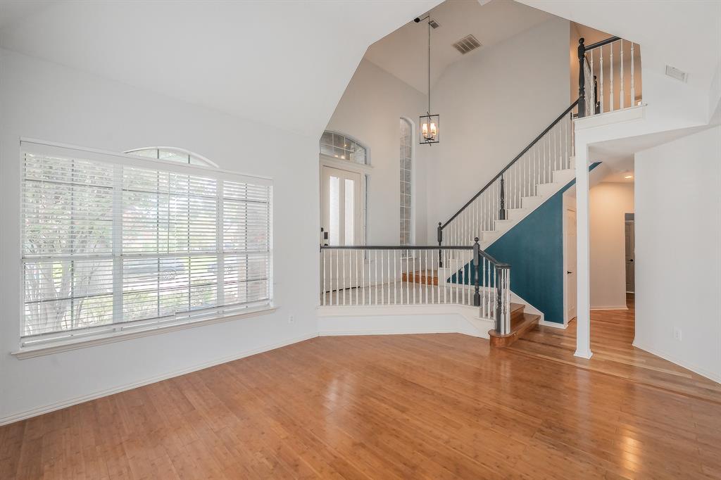 10503 Waters Drive, Irving, TX 75063