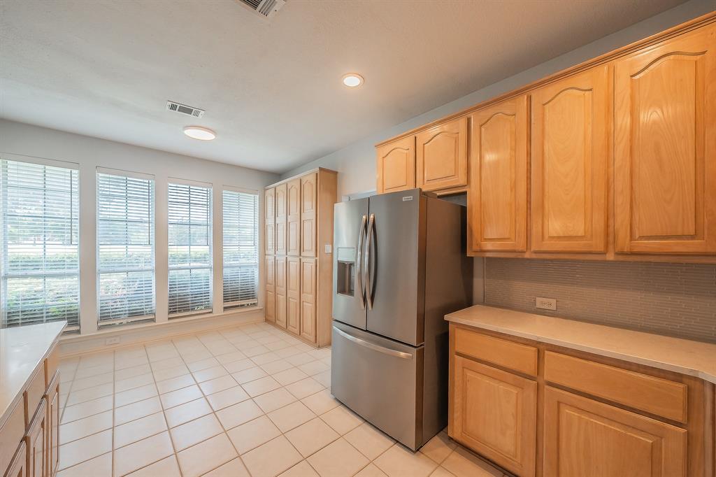 10503 Waters Drive, Irving, TX 75063