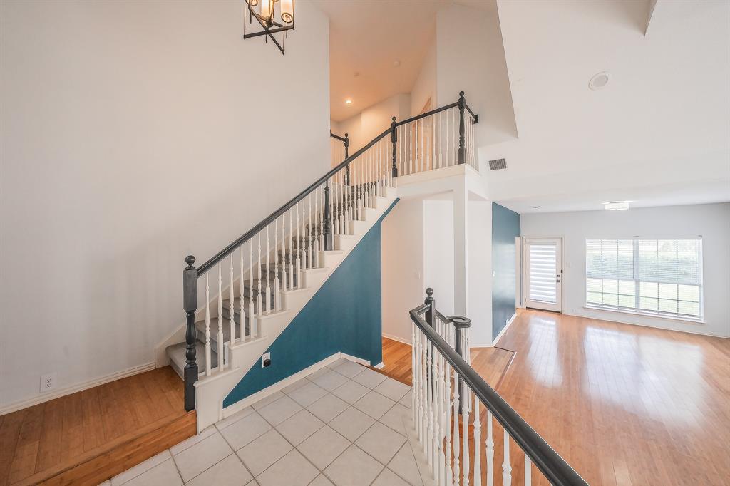10503 Waters Drive, Irving, TX 75063 10503 Waters Drive, Irving, TX 75063