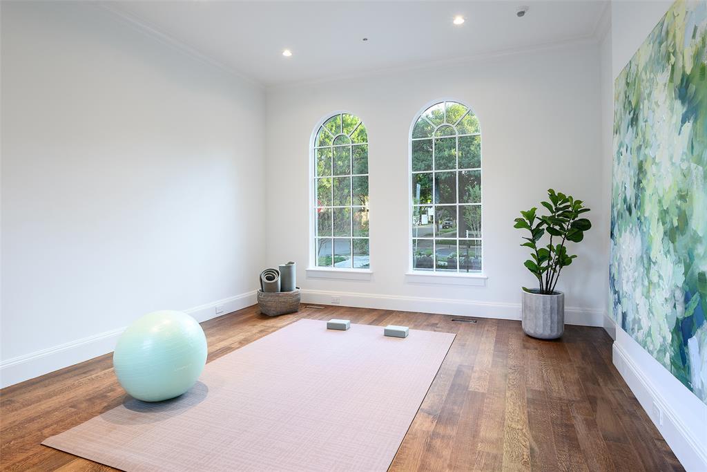 Wellness Sanctuary with Private Entry separate from Main House.