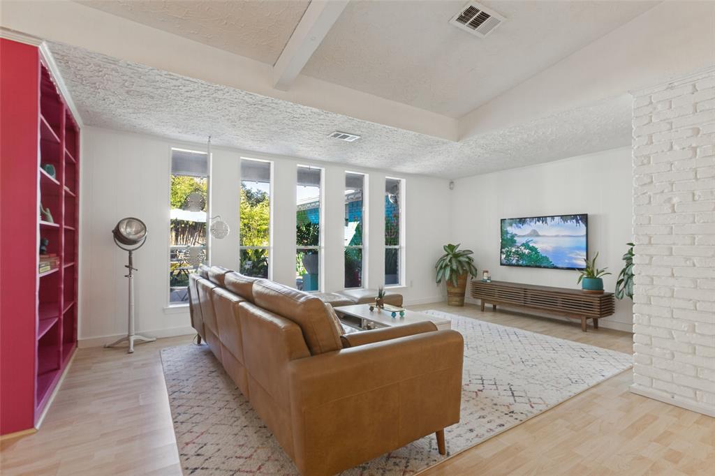 1805 Westlake Drive, Plano, TX 75075