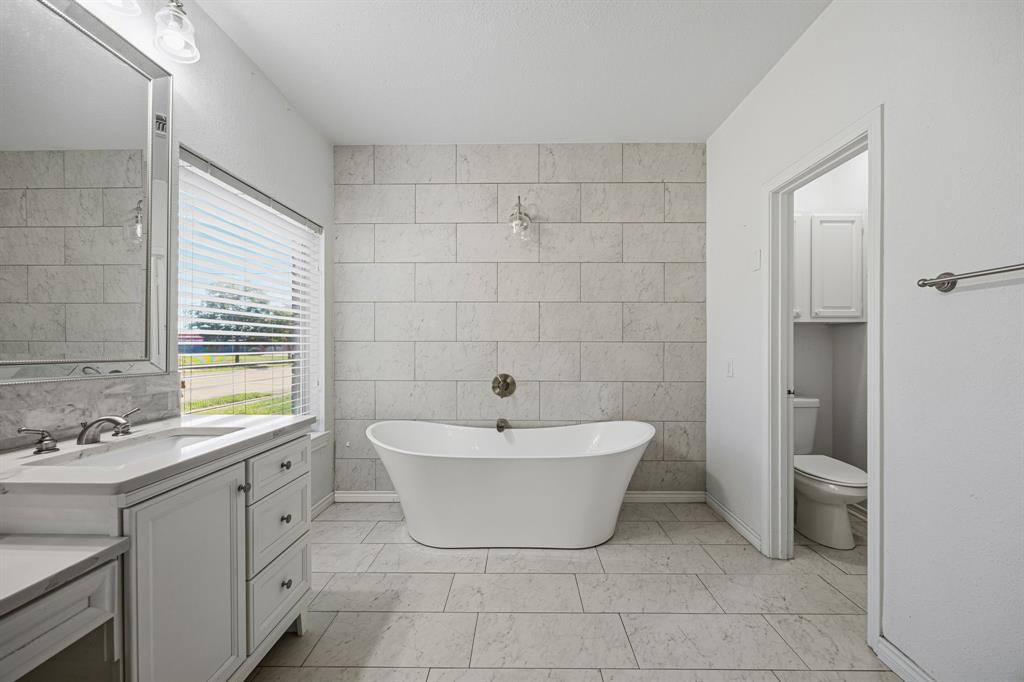 822 Sycamore Creek Road, Allen, TX 75002