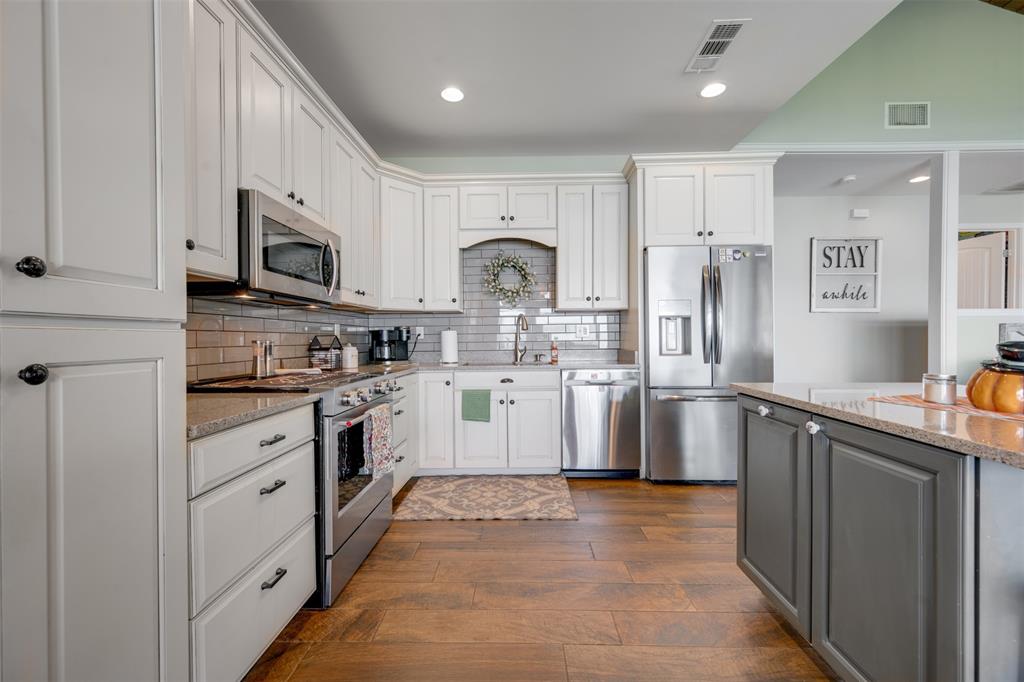 10638 Circle Point, Frankston, TX 75763