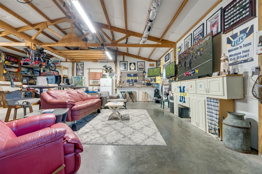 10638 Circle Point, Frankston, TX 75763