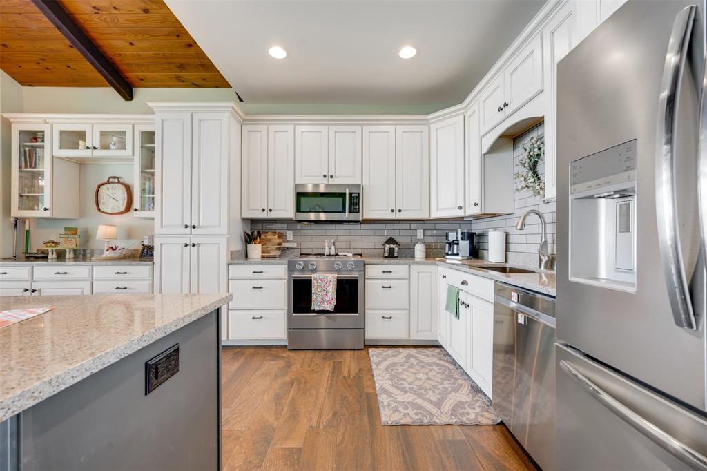 10638 Circle Point, Frankston, TX 75763