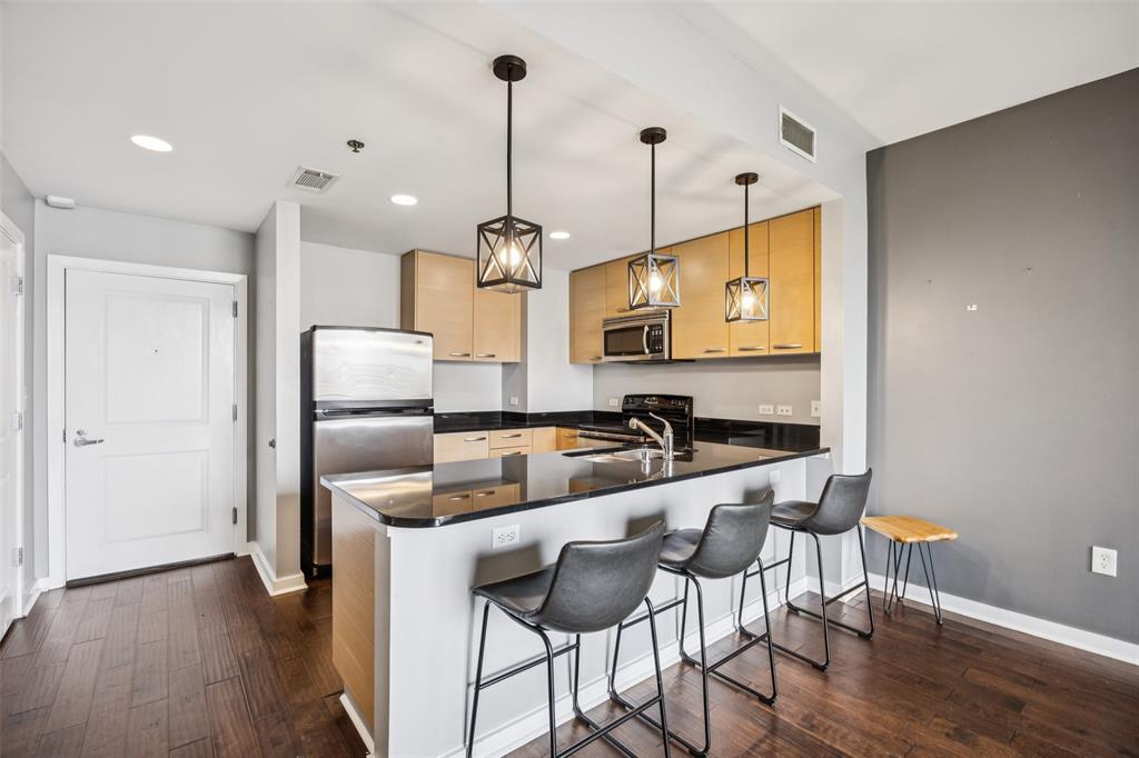 1200 Main Street, #503, Dallas, TX 75202