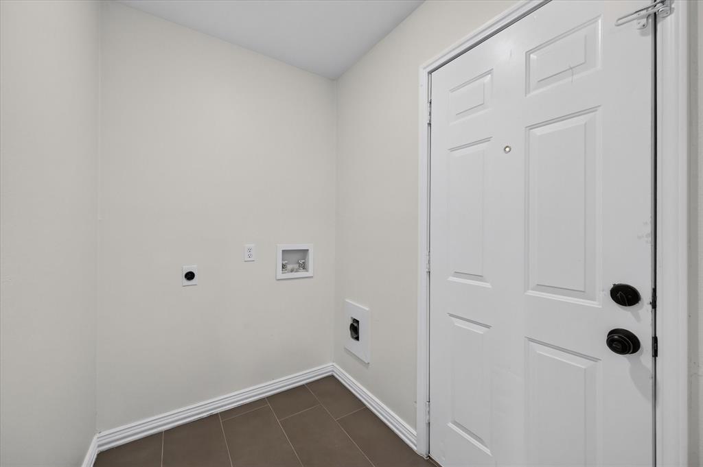 721 Owensons Drive, Dallas, TX 75224