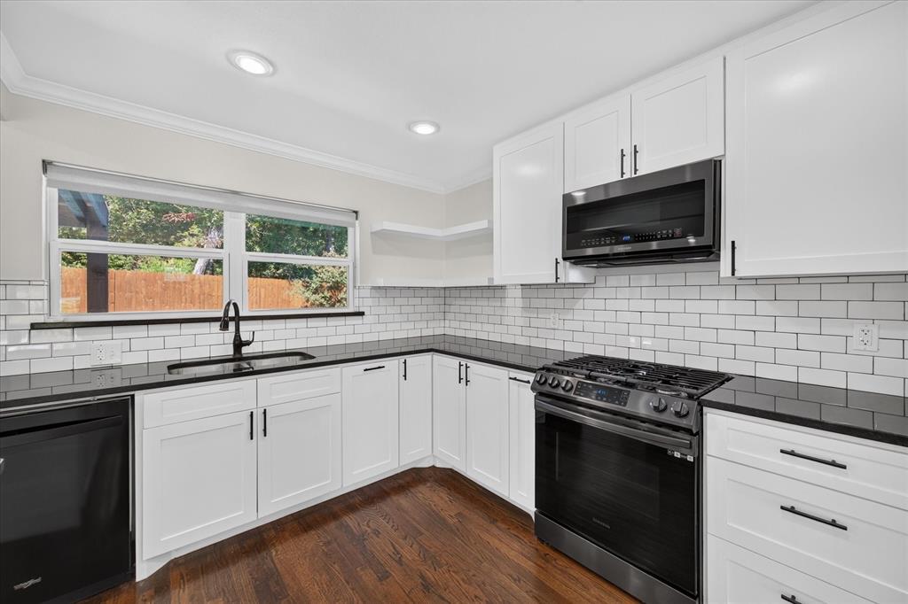 721 Owensons Drive, Dallas, TX 75224