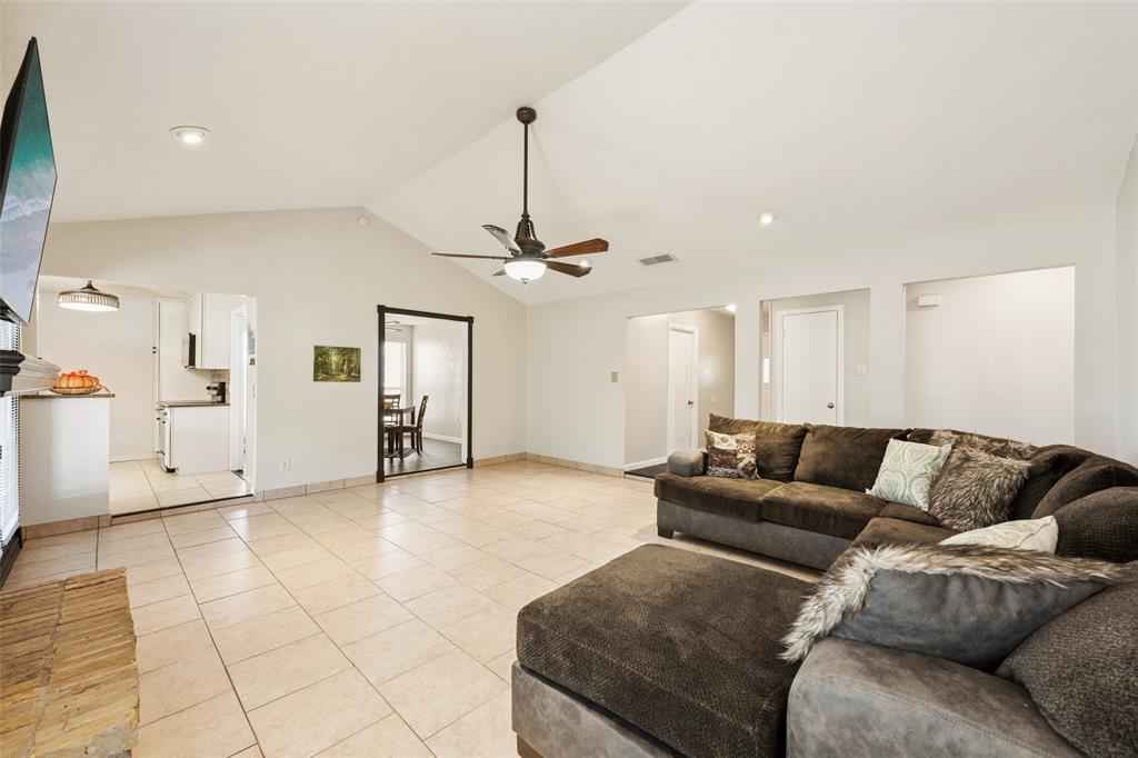 1508 Strawberry Circle, Irving, TX 75060