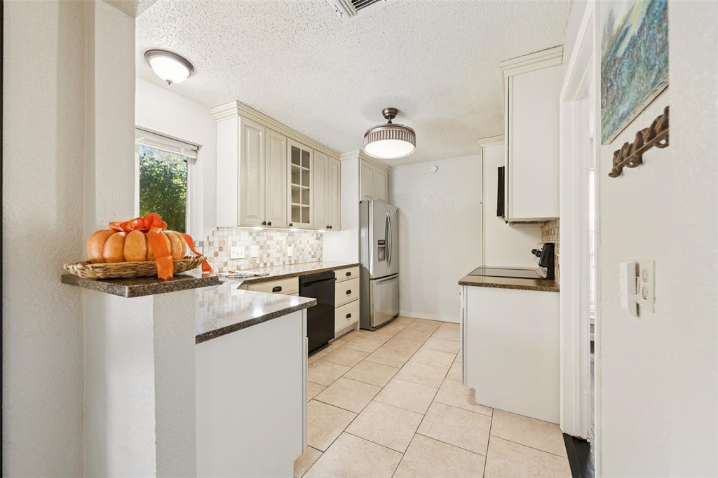 1508 Strawberry Circle, Irving, TX 75060