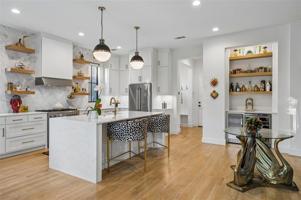 523 Cameron Avenue, Dallas, TX 75223
