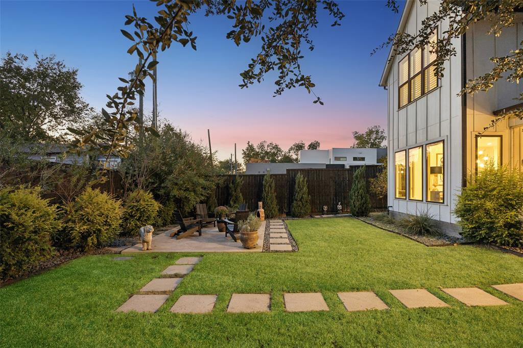 523 Cameron Avenue, Dallas, TX 75223