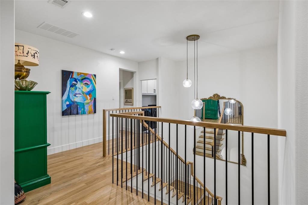 523 Cameron Avenue, Dallas, TX 75223
