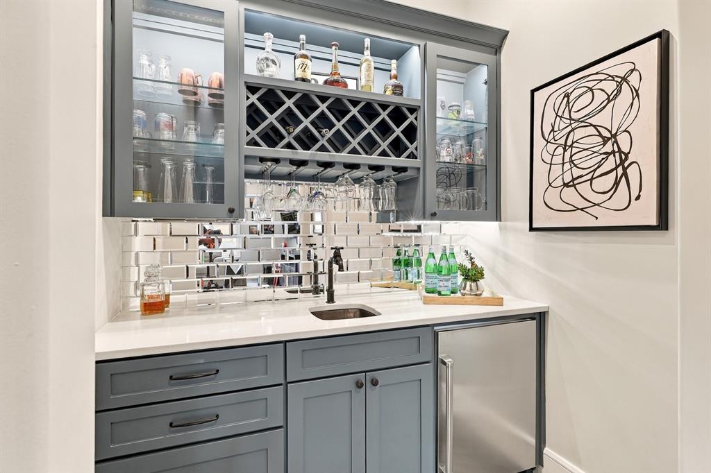 4112 Santa Barbara Drive, Dallas, TX 75214