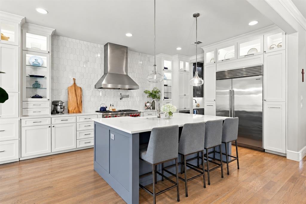4112 Santa Barbara Drive, Dallas, TX 75214