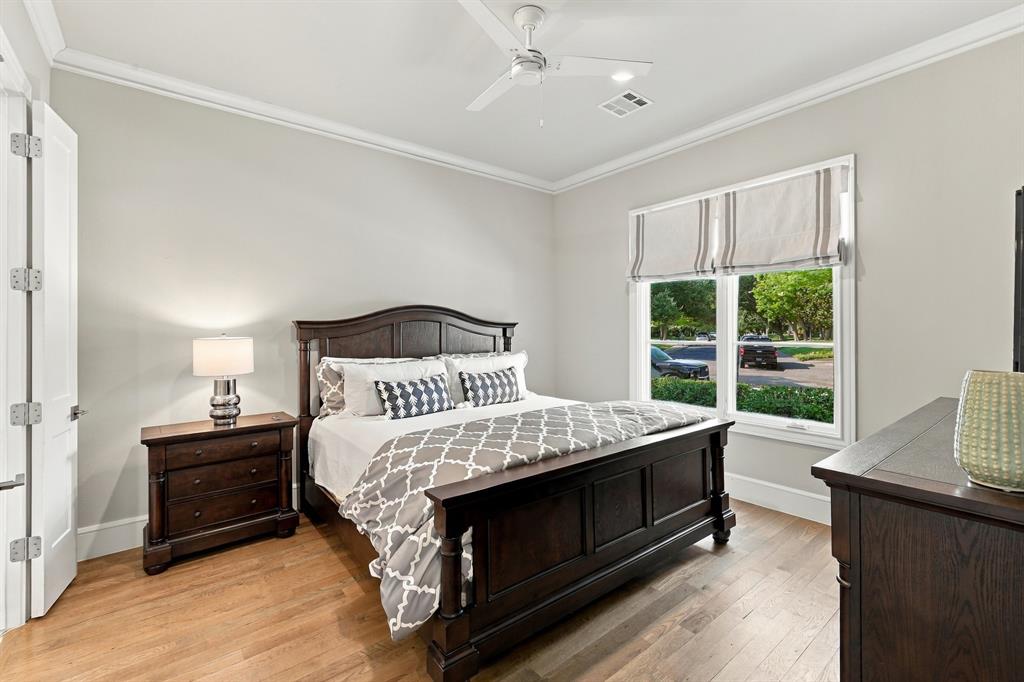 4112 Santa Barbara Drive, Dallas, TX 75214