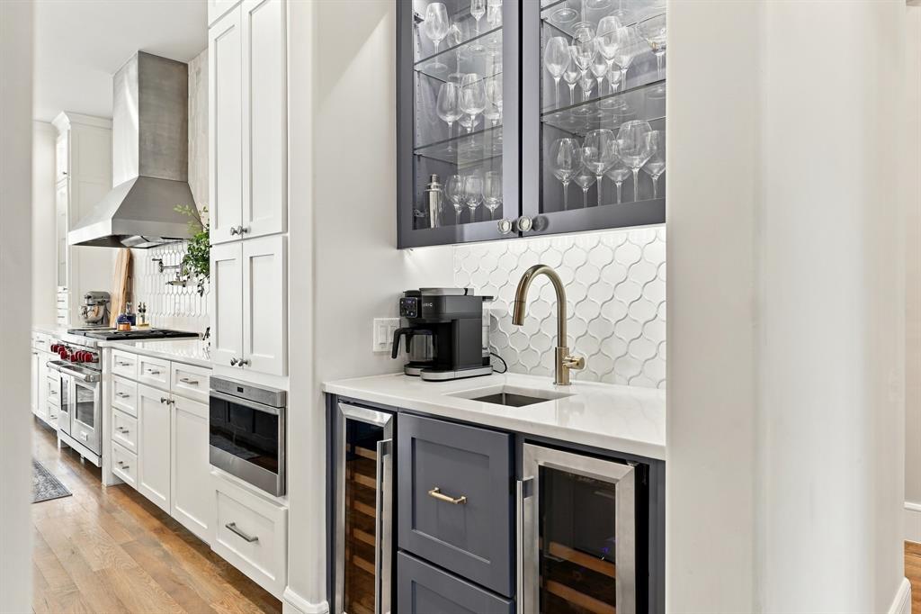 4112 Santa Barbara Drive, Dallas, TX 75214