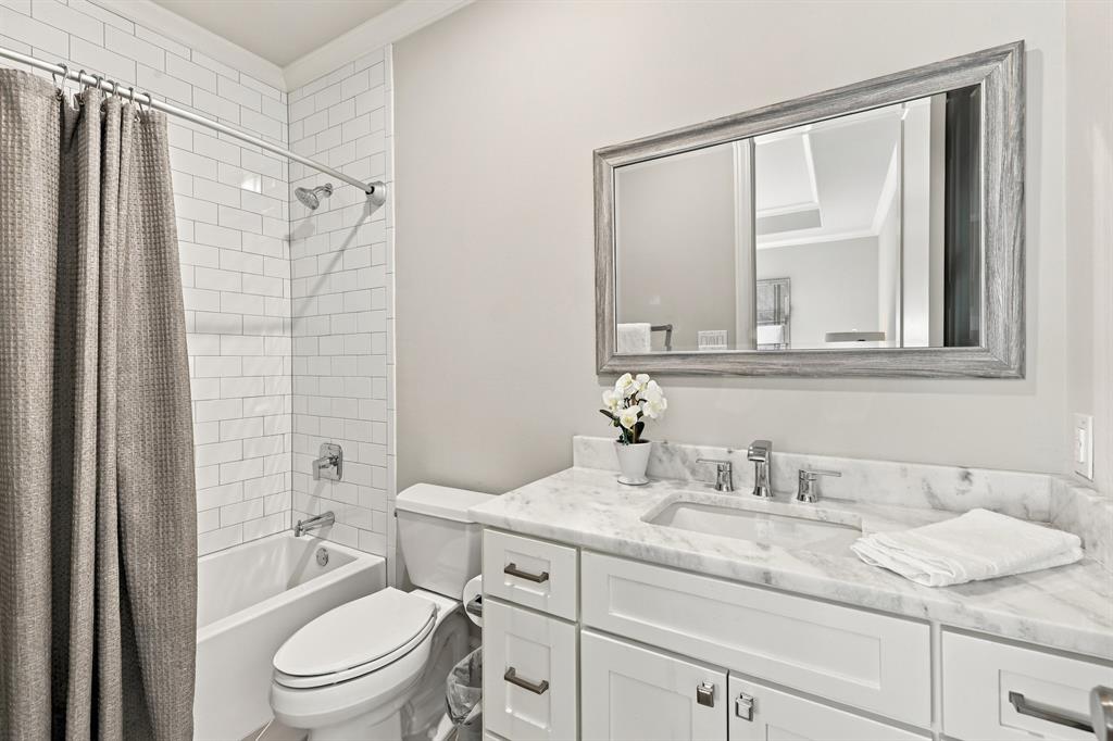 4112 Santa Barbara Drive, Dallas, TX 75214