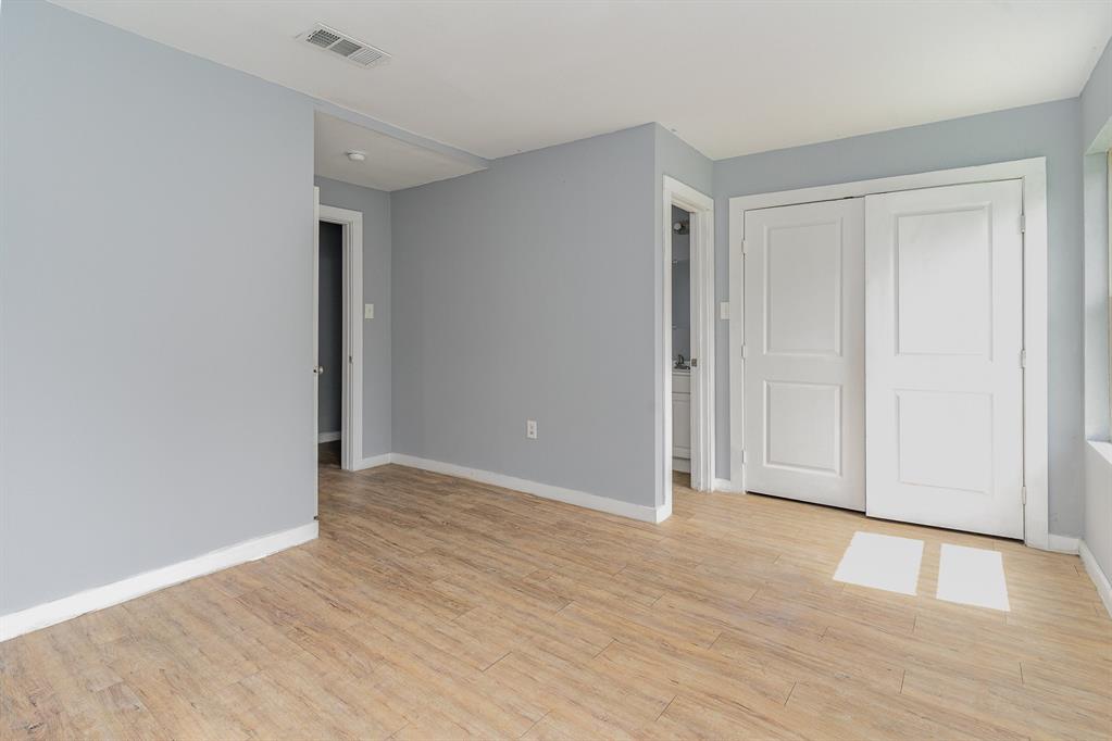 4621 Owenwood Avenue, Dallas, TX 75223 4621 Owenwood Avenue, Dallas, TX 75223