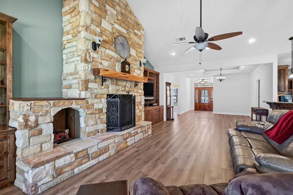 3410 Christina Court N, Athens, TX 75752 3410 Christina Court N, Athens, TX 75752