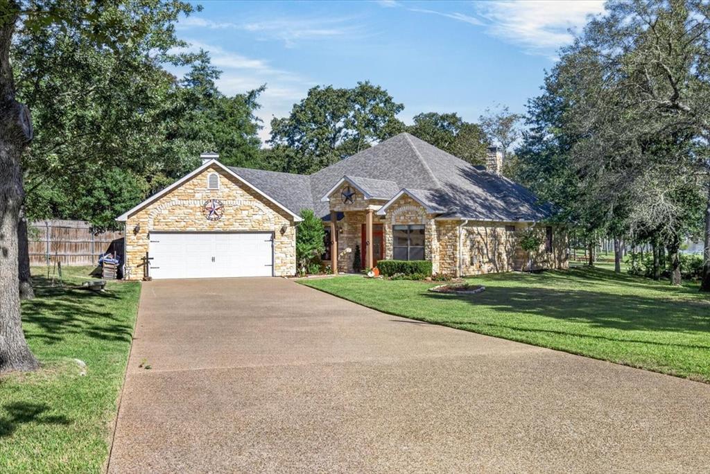 3410 Christina Court N, Athens, TX 75752