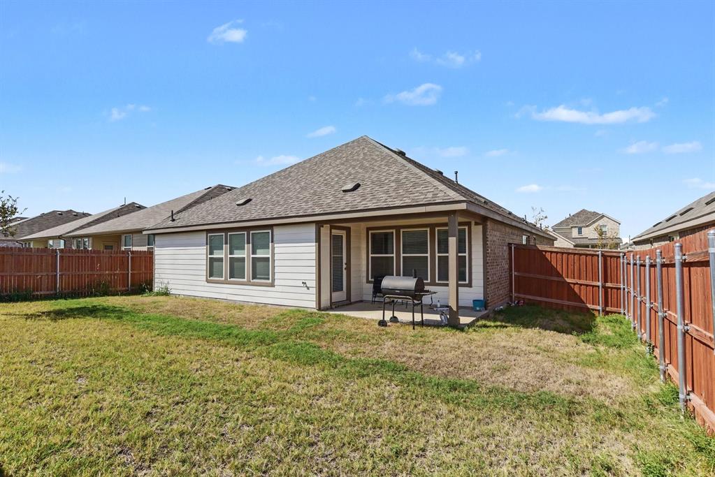 1566 Gentle Night Drive, Forney, TX 75126