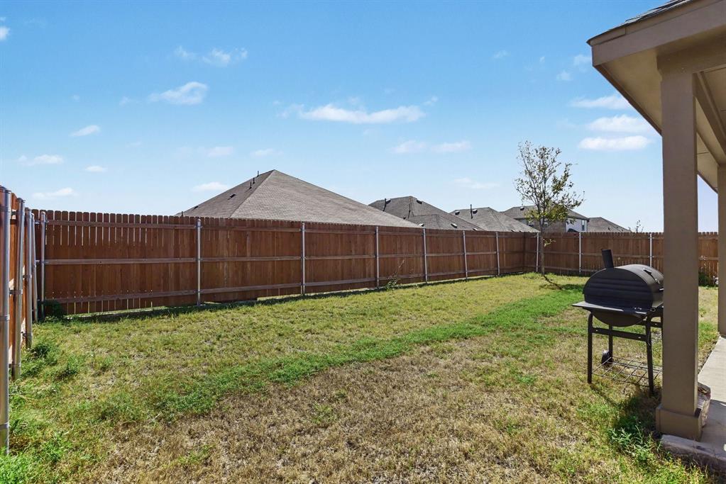 1566 Gentle Night Drive, Forney, TX 75126