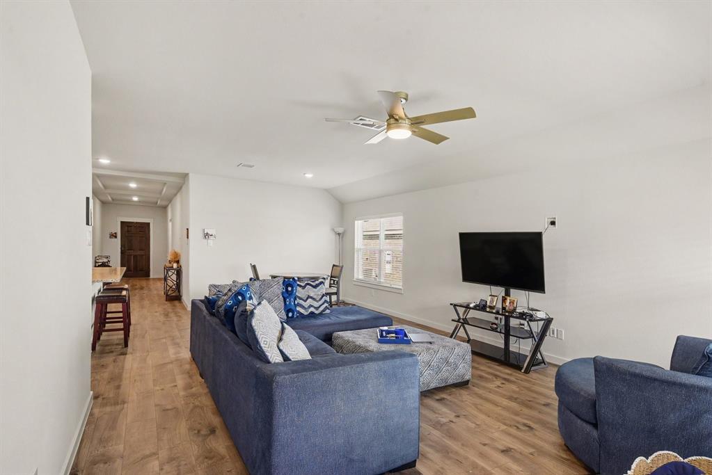 1566 Gentle Night Drive, Forney, TX 75126