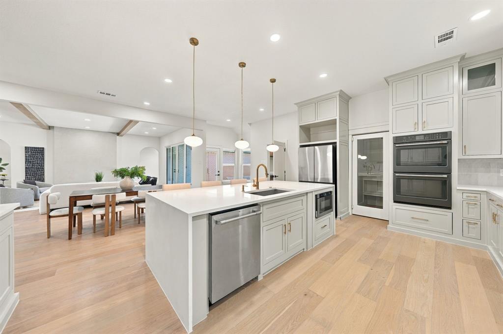6803 Flanary Lane, Dallas, TX 75252
