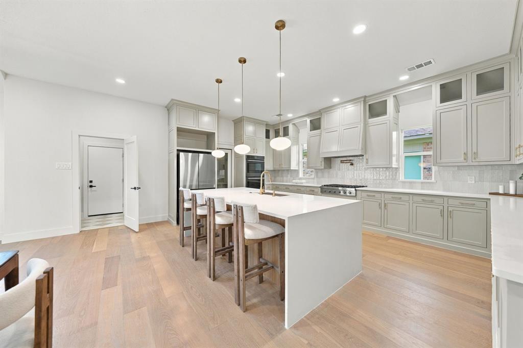 6803 Flanary Lane, Dallas, TX 75252