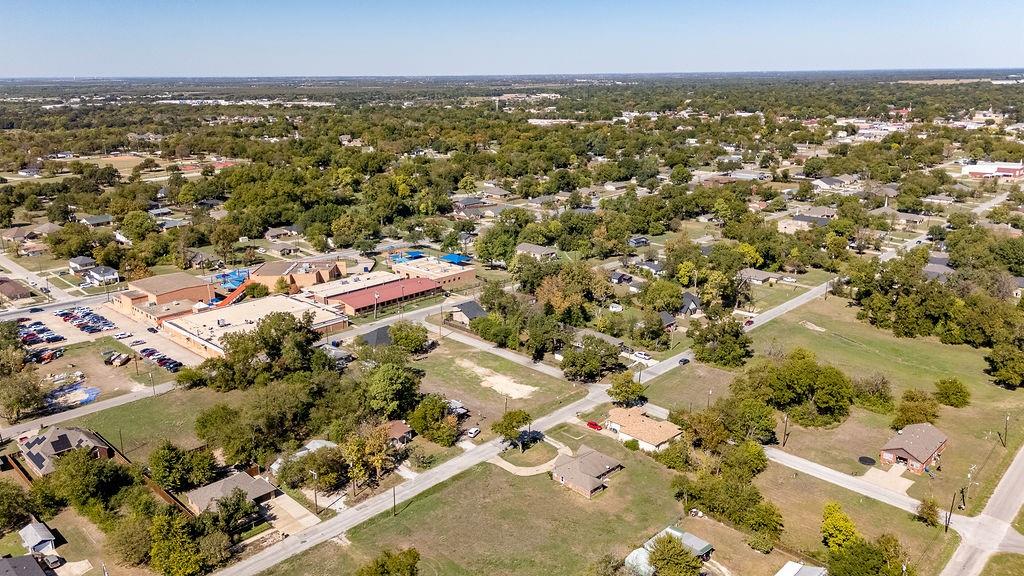 926 Frances Street S, Terrell, TX 75160