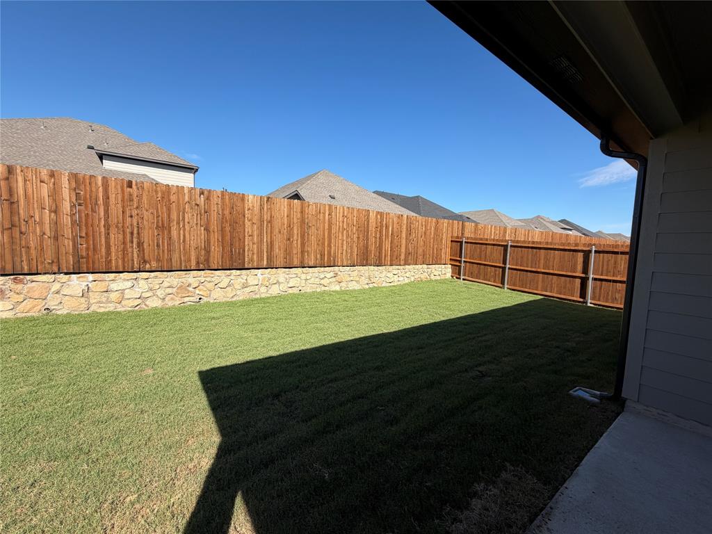 528 Green Gables Drive, Princeton, TX 75071