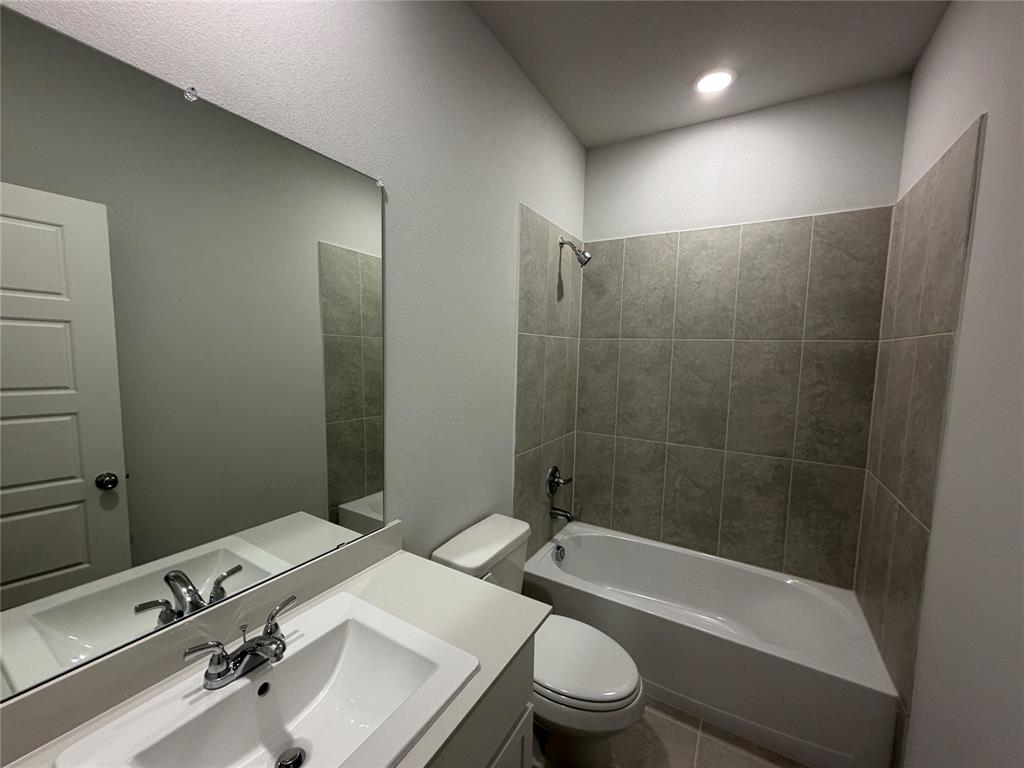 528 Green Gables Drive, Princeton, TX 75071