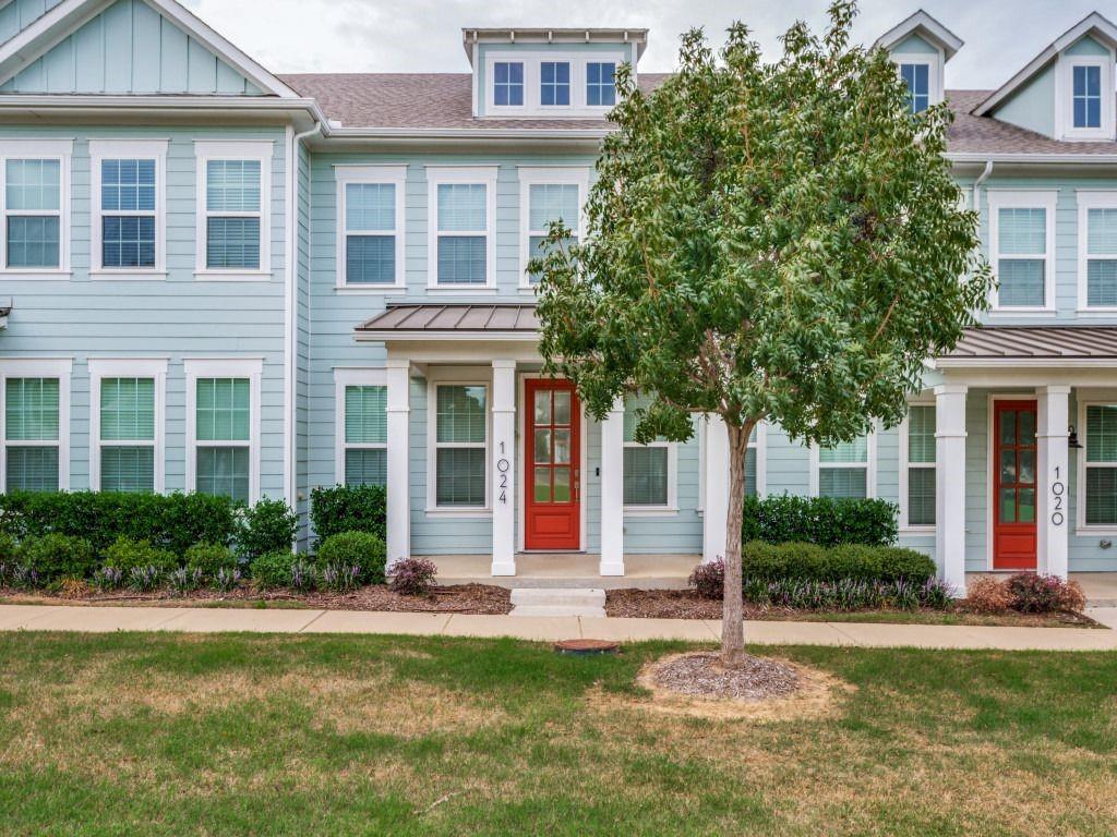 1024 Thomas Place, Carrollton, TX 75006 1024 Thomas Place, Carrollton, TX 75006