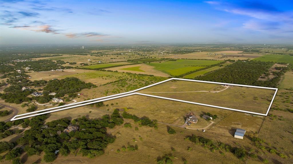1095 Austin Hines Drive, China Spring, TX 76633