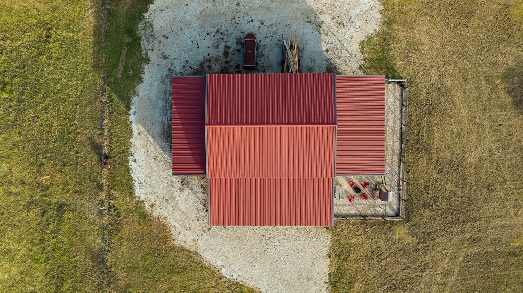 1095 Austin Hines Drive, China Spring, TX 76633
