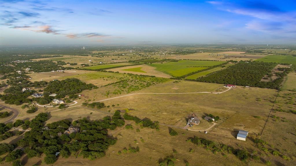 1095 Austin Hines Drive, China Spring, TX 76633