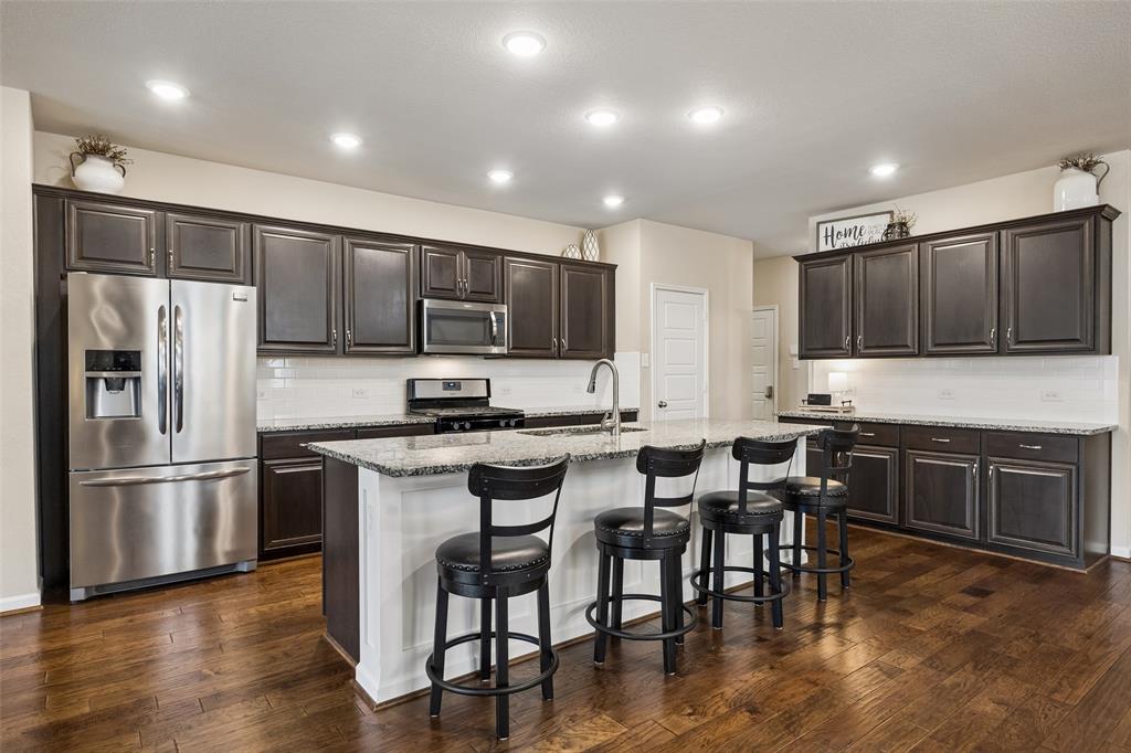 Plenty of counter space for all your meal prepping.
